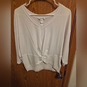 Athleta Embody Twist Front Top Medium Women's NWOT